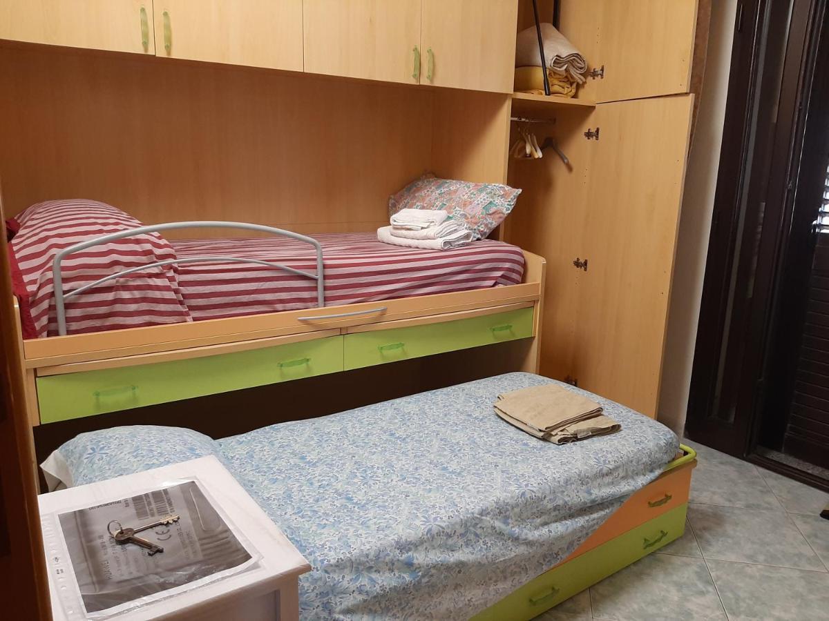 סולאנאס B&B Is Pranus A Mari Casa Privata מראה חיצוני תמונה